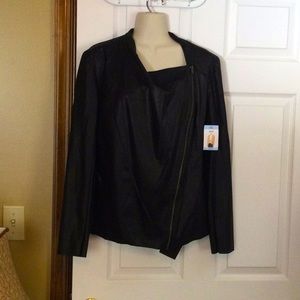 Mote Leatherlook Top